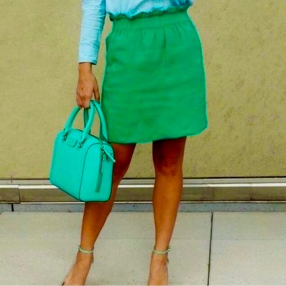 J. Crew Factory Dresses & Skirts - J. Crew Green Wool Sidewalk Skirt